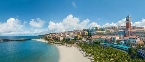An Thoi Complejo | La Festa Phu Quoc, Curio Collection By Hilton
