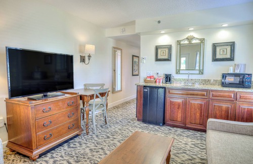 St. Augustine Beach Hotel | La Fiesta Ocean Inn And Suites