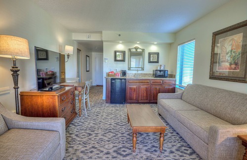 St. Augustine Beach Hotel | La Fiesta Ocean Inn And Suites