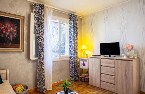 Le Revest-les-Eaux Casa | La Figounette