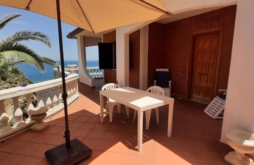 Costa Saracena-Castelluccio Villa | La finestra sul mare