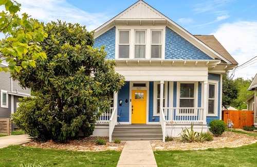 Tobin Hill Casa | La Flor: Family Dream Home ~ .5mi to Pearl ~ Pool