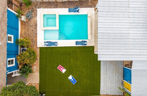 Tobin Hill Casa | La Flor: Family Dream Home ~ .5mi to Pearl ~ Pool