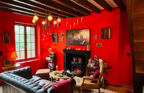 Mazange Casa | La Fontaine aux Prés - Lieu magique et fantastique