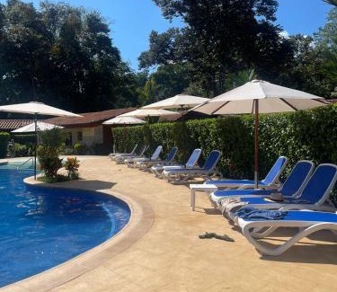 Quepos Complejo | La Foresta Nature Resort