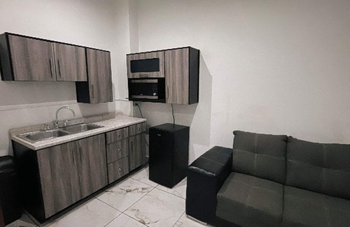 Municipio de Juárez Hotel | La frontera suites motel