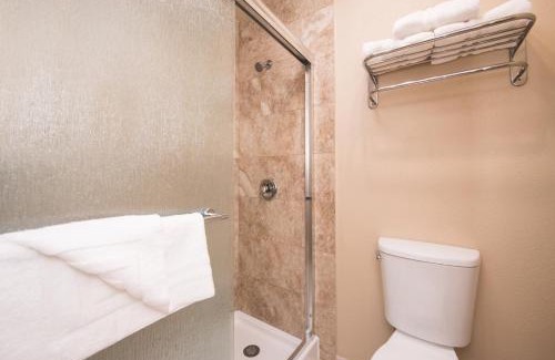 Yuma Hotel | La Fuente Inn & Suites