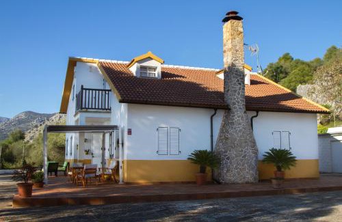 Benaocaz Casa | La Fuente Santa