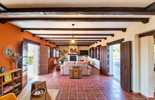Almodovar del Río Villa | La Garrida, casa con encanto cerca de Córdoba