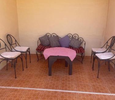 Loudaya Casa | La gazelle