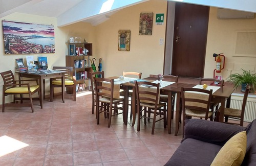 Montecalvario Cama Y Desayuno | La Gemma