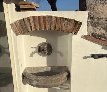 Vallerano Casa | la giraffa bianca