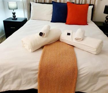 Bluewater Bay Casa | La Grace Executive Guesthouse