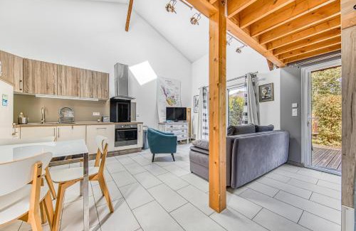 Baron Casa | La Grange Aux Arbres - Gite Hetre