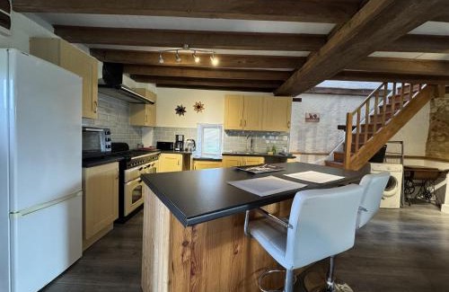 Aubigne-Racan Casa | La Grange D'EsusTerra - Piscine - 6 pers - Rêve au Mans
