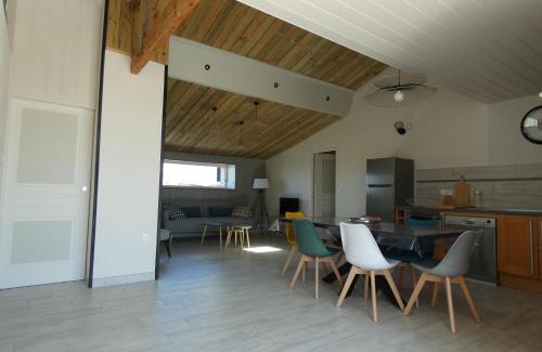 Cleder Casa | La Grange