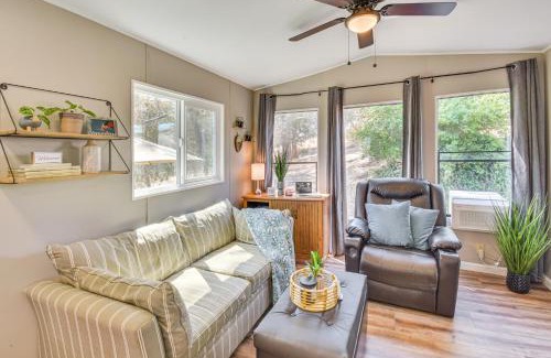 Coulterville Casa | La Grange Home with Covered Patio and Gas Grill!