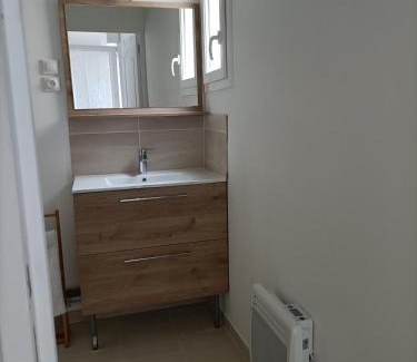 Ranville Cama Y Desayuno | La Grimodière Chambre en rez de chaussée