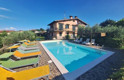 Manerba del Garda Apartamento | La Grolla Apartments