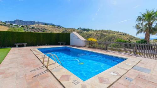 Antequera Casa | La Herradura Antequera - La Higuera by Ruralidays