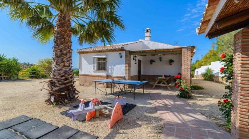 Antequera Casa | La Herradura Antequera - La Higuera by Ruralidays
