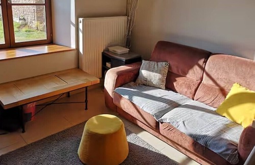 La Houssiere Casa | La Houssière House in the countryside. Ideal for families and friends. Pets welcome.