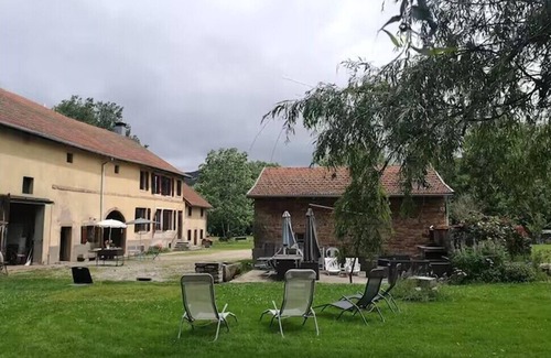 La Houssiere Casa | La Houssière House in the countryside. Ideal for families and friends. Pets welcome.