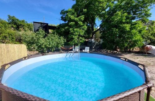 Castillo de Locubin Casa | La huerta del Castillo con su Caz de agua - Enjoy Life & Relax