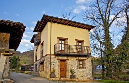 Cabrales Casa | La Indiana