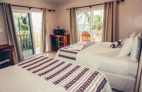 Cayo Corker Hotel | La Isla Resort