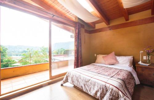 Valle de Bravo Cama Y Desayuno | La Joya del Viento