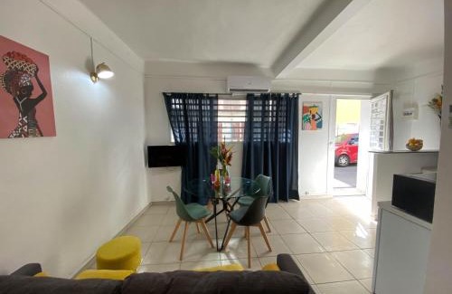 Saint-Pierre Apartamento | La Kalenda - Studio climatisé