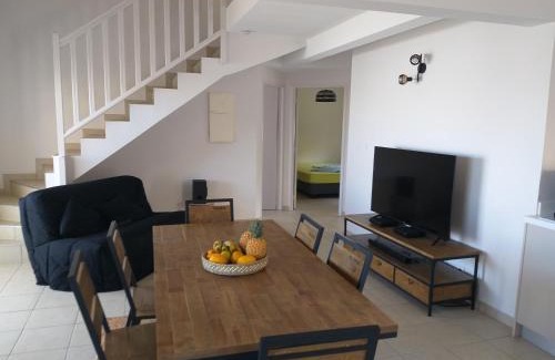 La Riviere Saint-Louis Casa | LA KAZ A JUL parking gratuit emplacement idéal