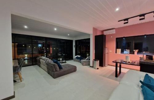 Saint-Joseph Villa | La KAZA-De-LINE