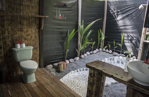 Carate Cabina | La Leona Eco Lodge