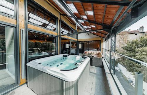 Pont-a-Mousson Apartamento | La Limonaderie, Loft avec Jacuzzi