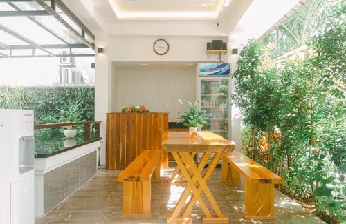 Cua Lap Hotel | La Limone Residence
