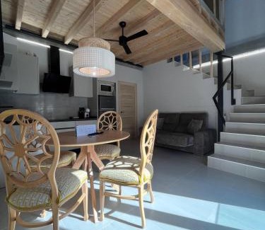Almachar Apartamento | La LIPA SUITES con piscina privada