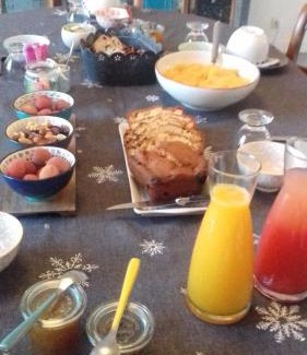 Mirefleurs Cama Y Desayuno | La Lit'Hote