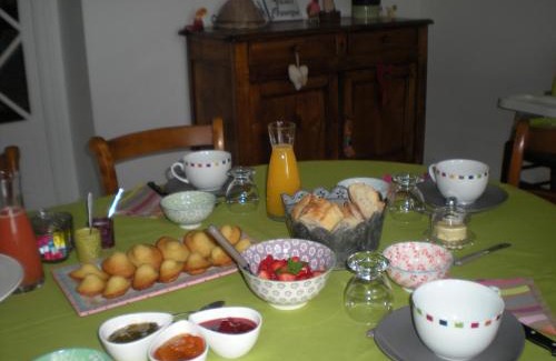 Mirefleurs Cama Y Desayuno | La Lit'Hote