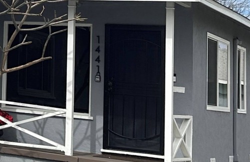 Los Angeles Casa | LA Living SoFI-LAX-Beach House w Gated Prkng