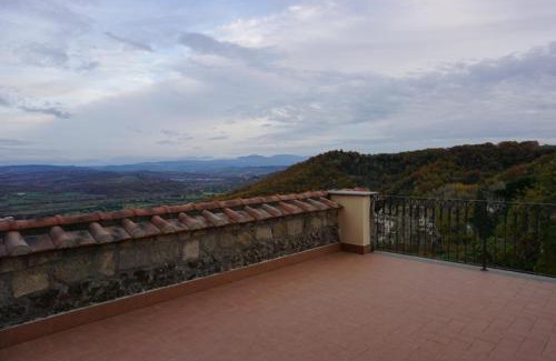 Bassano in Teverina Hotel | La Locanda del Pellegrino