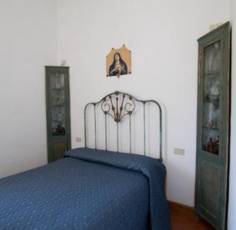 Stromboli Casa | La Locanda del Barbablù