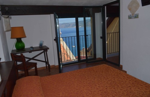 Scilla Cama Y Desayuno | La Locandiera