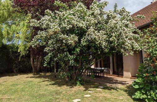 Rilly-la-Montagne Casa | LA LOGIA Gîtes pour 20 personnes