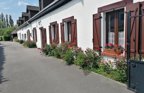 Trepied Casa | La longére fleurie