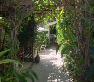 Dhangethi Cama Y Desayuno | La Luna Boutique Dhangethi