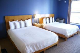 Cow Hollow Hotel | La Luna Inn, an Ascend Collection Hotel