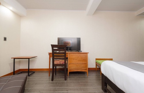 Miraflores Hotel | La Luna Inn