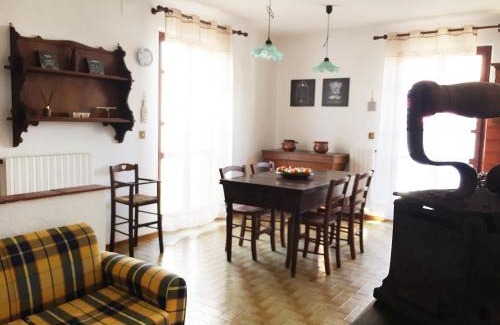 Foligno Apartamento | La Luna sul Tetto